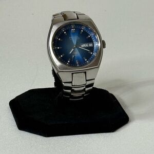 Men's Fossil Blue AM-3506 Blue Dial Day/Date Watch 100 Meters Water Resistant
